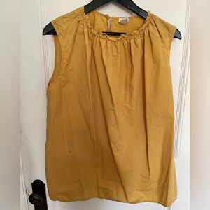 Made-in-Italy summer top